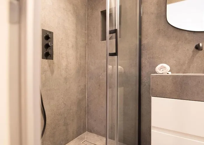 Appartement Lovely Flat In Austerlitz - Bastille Parijs